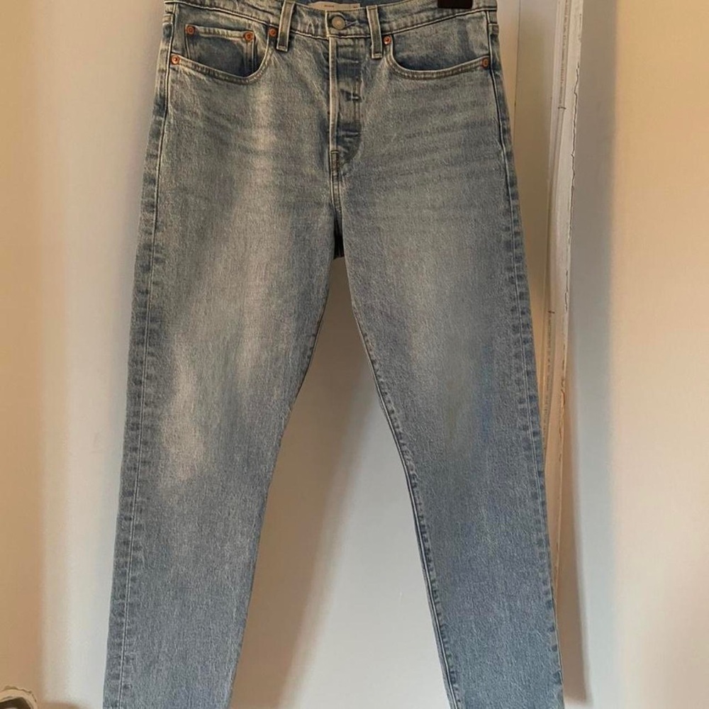 Levi’s Wedgie Jeans